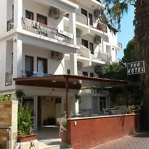 Otel Tu\u011f
