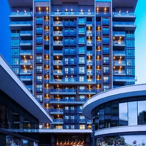 Radisson Residences Vadistanbul فندق